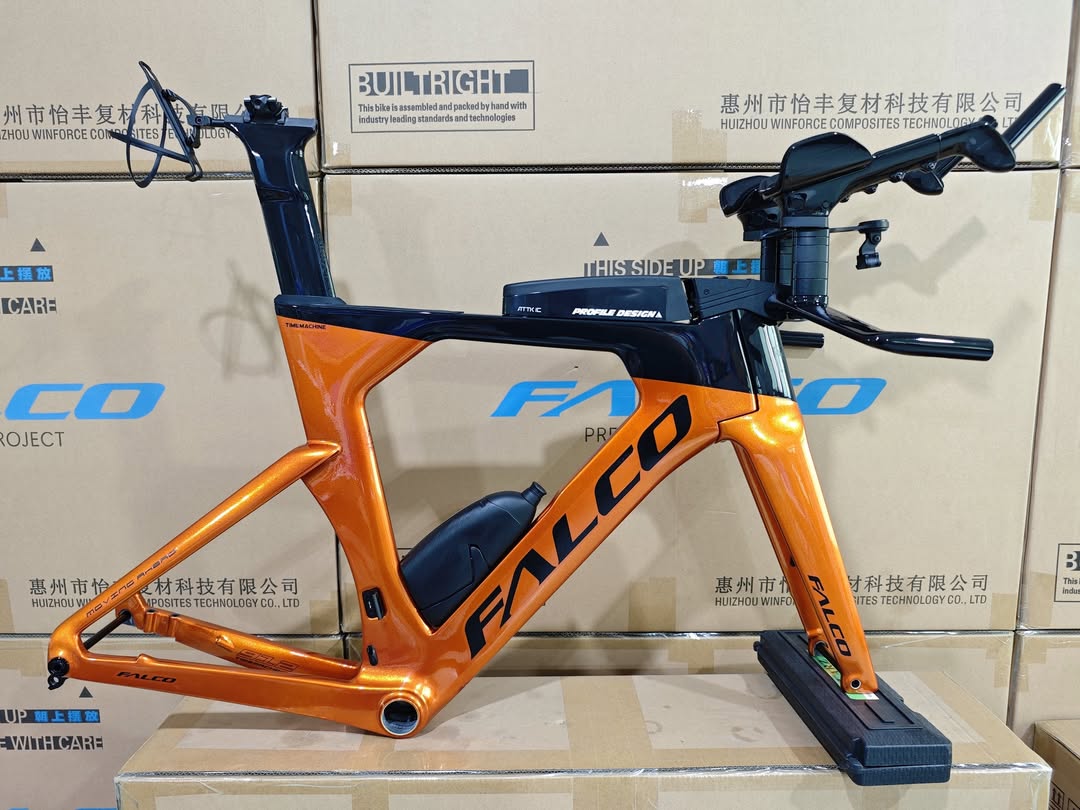 FALCO 912 KHUNG XE ĐẠP TT-Triathlon Cam đen 1
